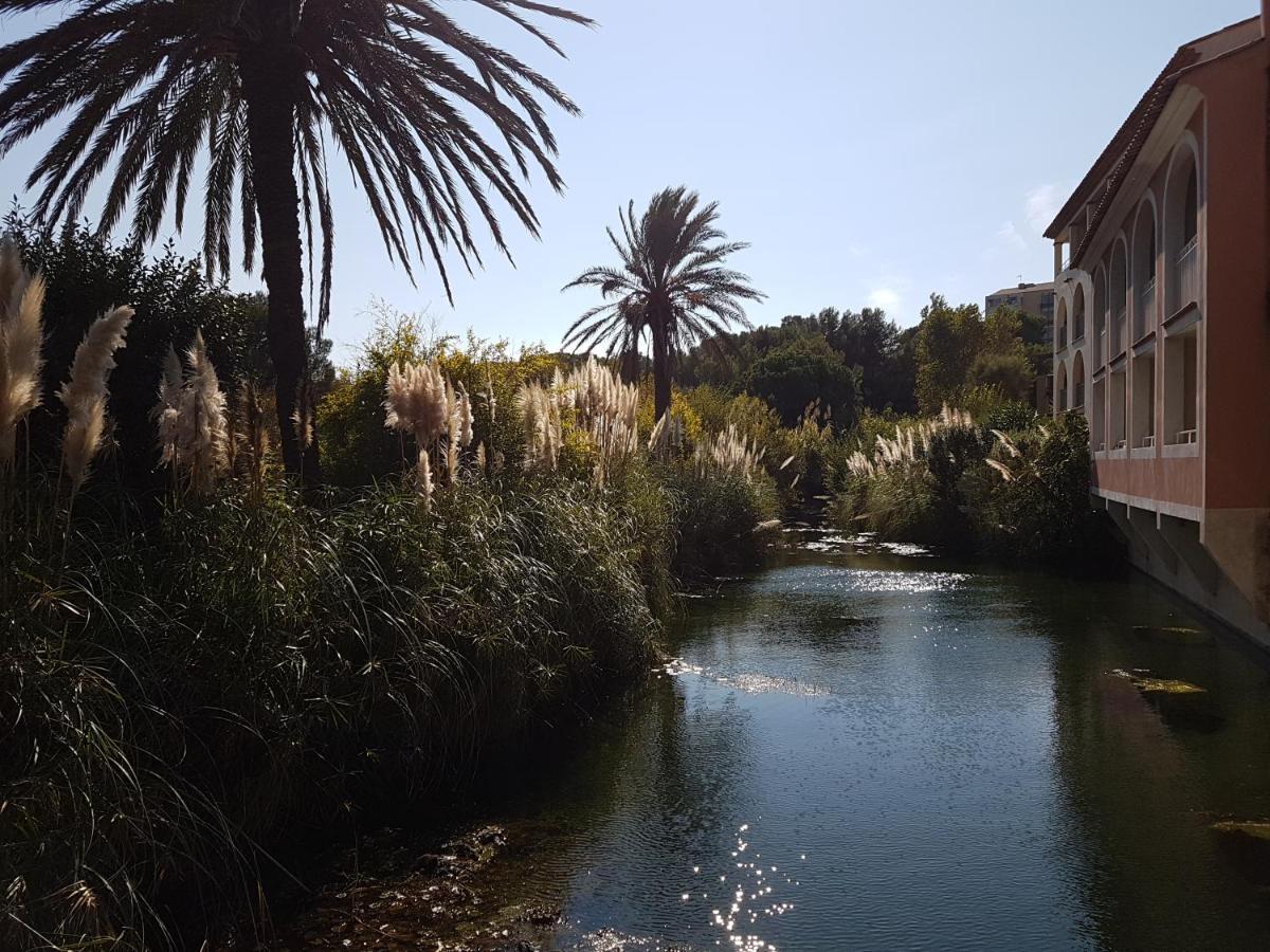 Résidence les rivages de la coudouliere Six-Fours-les-Plages Exterior foto